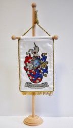 Stolní vlaječka s výšivkou osobního znaku pana Vlka
