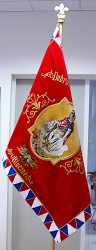 Replika historického práporu SDH Blučina na žrdi 