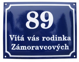 Ukážka smaltovanej tabulky s číslom a textom 