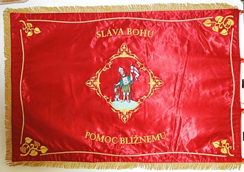 Slávnostná vyšívaná hasičská zástava DHZ Bučany.